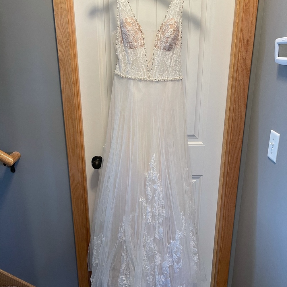 Willowby Philomena Bridal Gown! ((Coming soon))